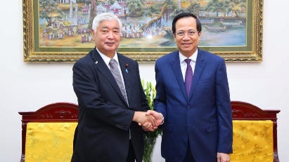 Minister proposes Japan exempt Vietnamese workers from 2 taxes
