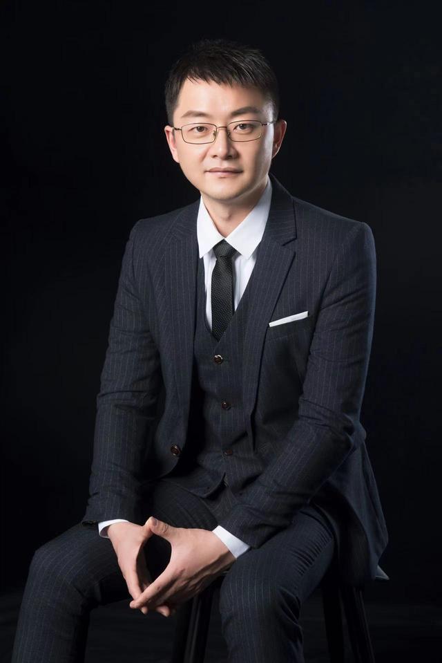 Nhà sáng lập Jingling Group - Gui Gu
