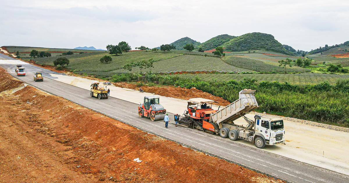 Bộ Giao thông vận tải cần giải ngân khoảng 28.133 tỷ đồng đến cuối năm. 