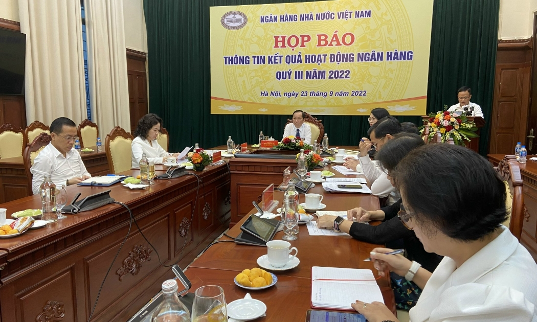 Toàn cảnh buổi họp báo