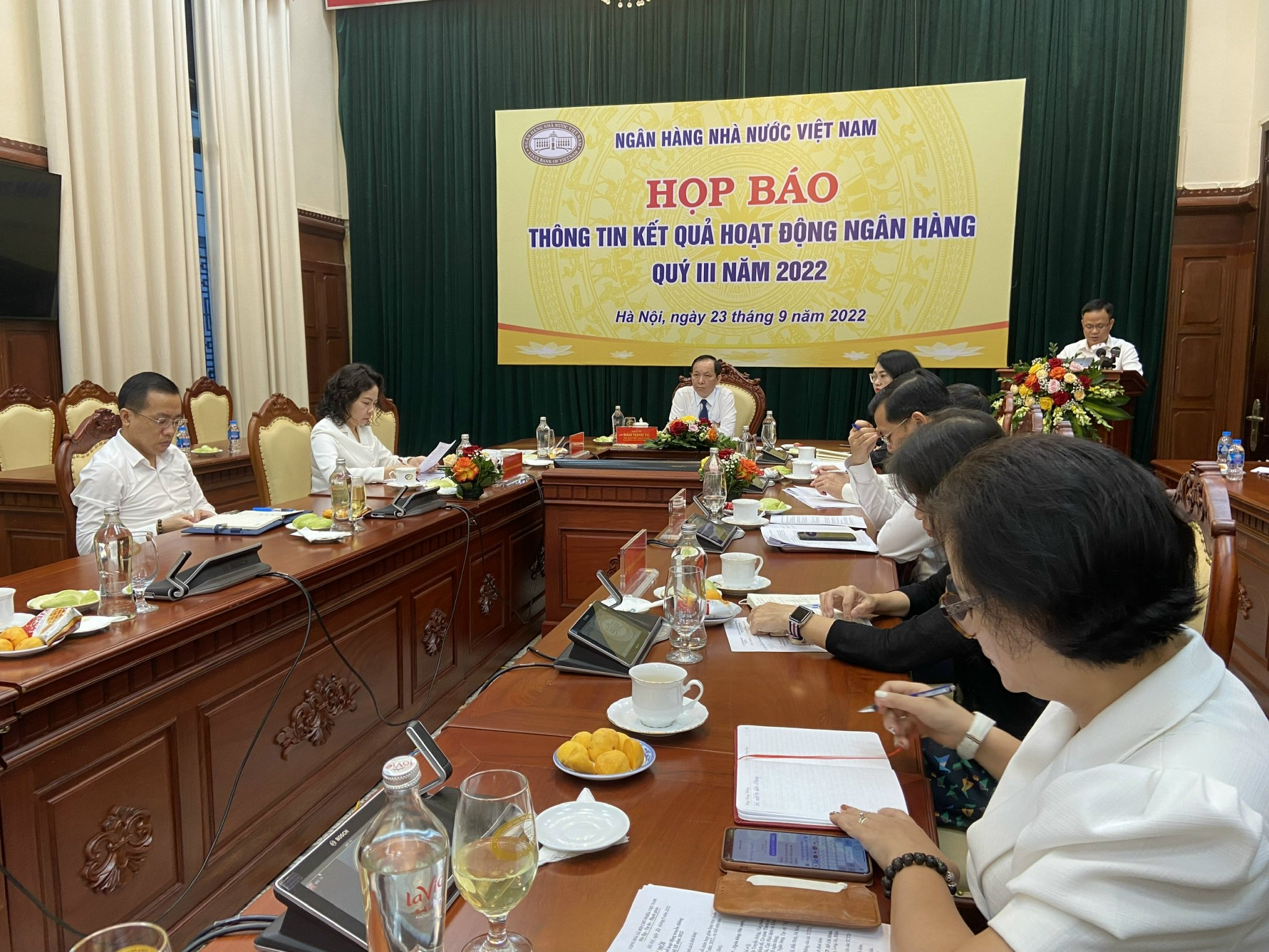 Toàn cảnh buổi họp báo