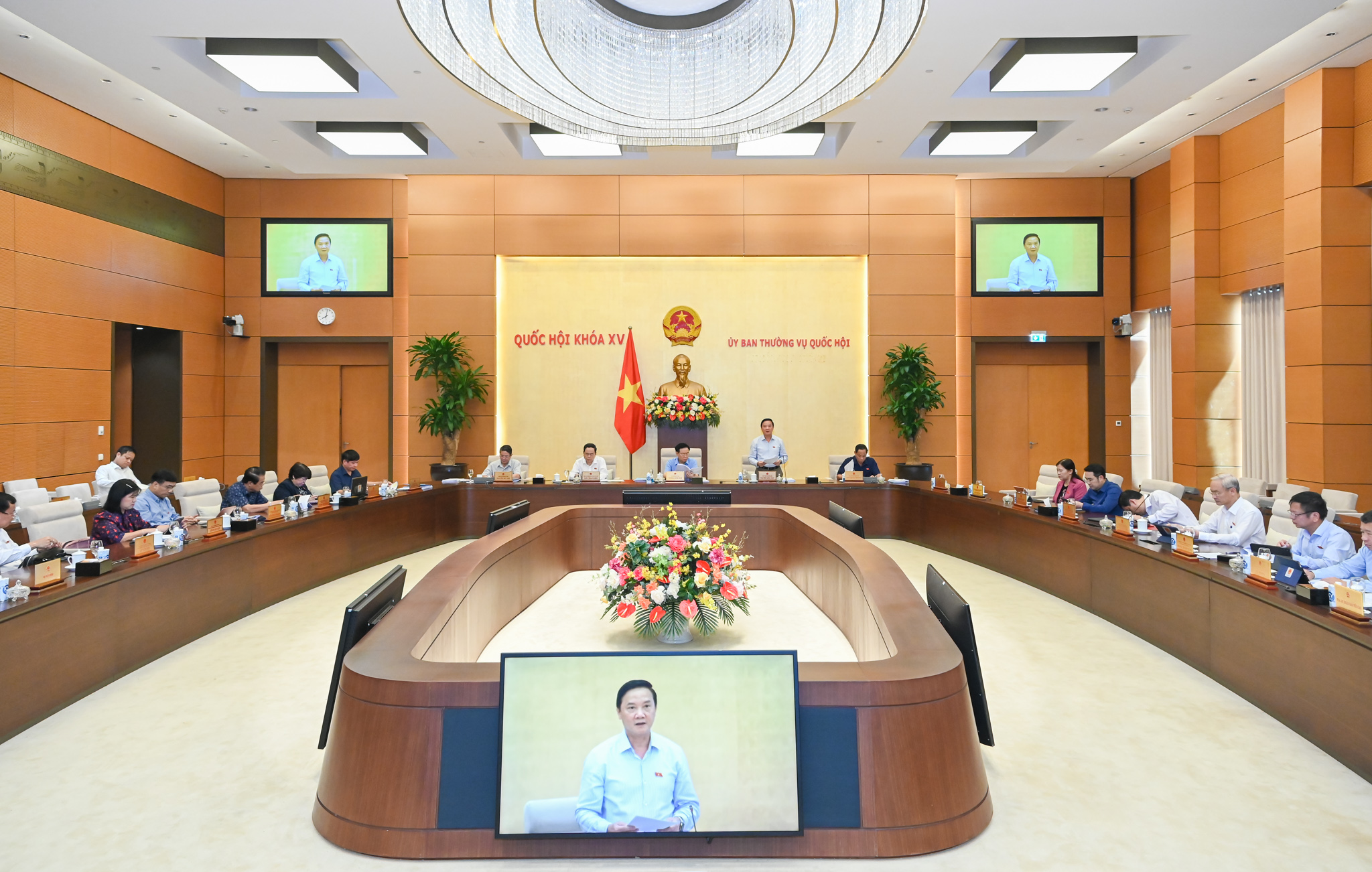 Toàn cảnh phiên họp. Ảnh - Quochoi.vn. 