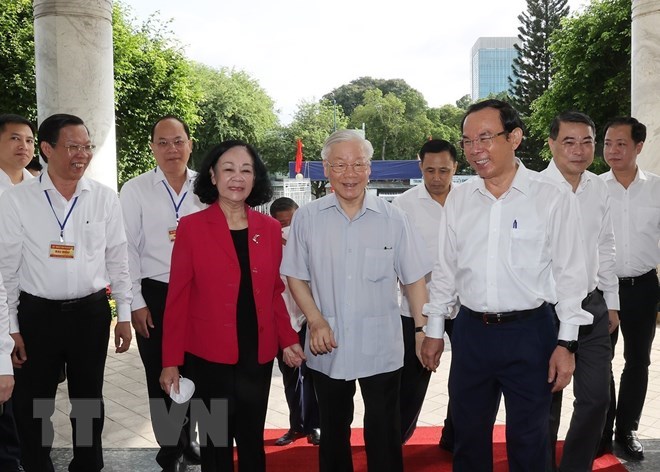 Tổng Bí thư Nguyễn Phú Trọng đến làm việc với Ban Thường vụ Thành ủy và lãnh đạo chủ chốt Thành phố Hồ Chí Minh. Ảnh: TTXVN