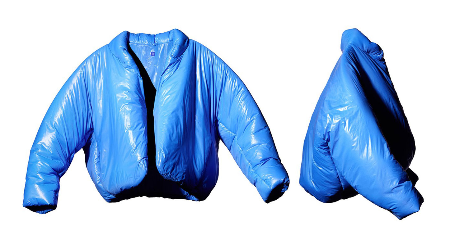 Sản phẩm đầu ti&ecirc;n trong d&ograve;ng Yeezy Gap đ&atilde; b&aacute;n hết chỉ trong v&agrave;i giờ ngay sau khi ph&aacute;t h&agrave;nh trực tuyến v&agrave;o th&aacute;ng 6/2021.