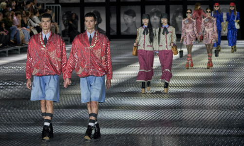 BST Gucci Xuân – Hè 2023: “Thành phố sinh đôi” gây chấn động làng mốt