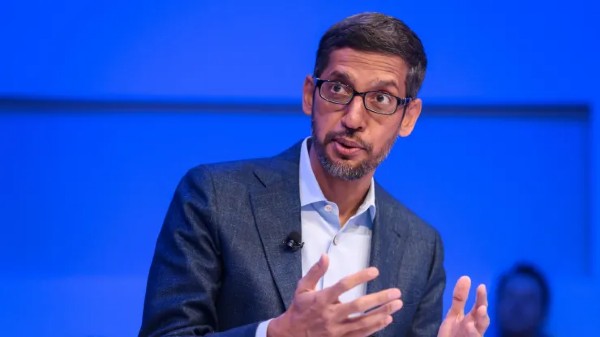 Giám đốc điều hành Alphabet, ông Sundar Pichai, trong một phiên họp tại cuộc họp thường niên của Diễn đàn Kinh tế Thế giới (WEF) ở Davos, tháng 1 năm 2022. 