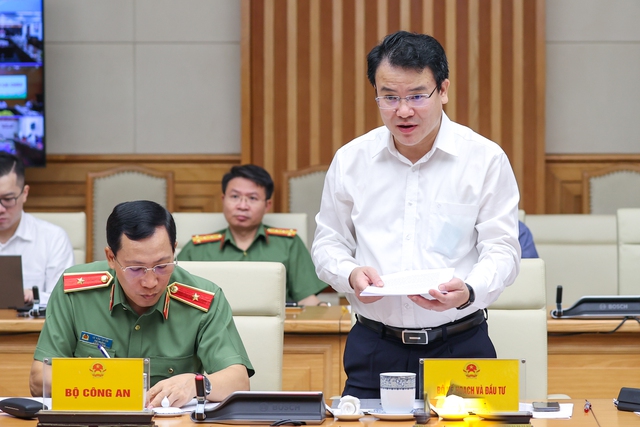 Thứ trưởng Trần Quốc Phương cho rằng nguyên nhân chính là do vướng mắc trong tổ chức, thực hiện đầu tư công.