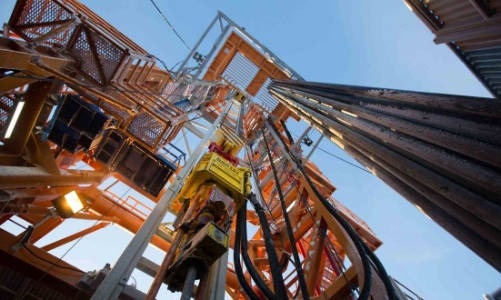 Nội bộ chia rẽ, EU có thể hoãn kế hoạch áp giá trần lên dầu Nga