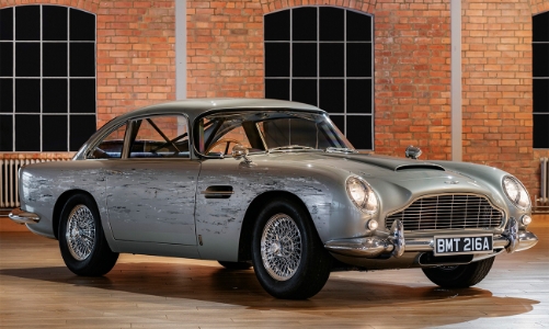 Siêu xe đóng thế và đồng hồ Omega trong phim James Bond sắp được đấu giá triệu USD