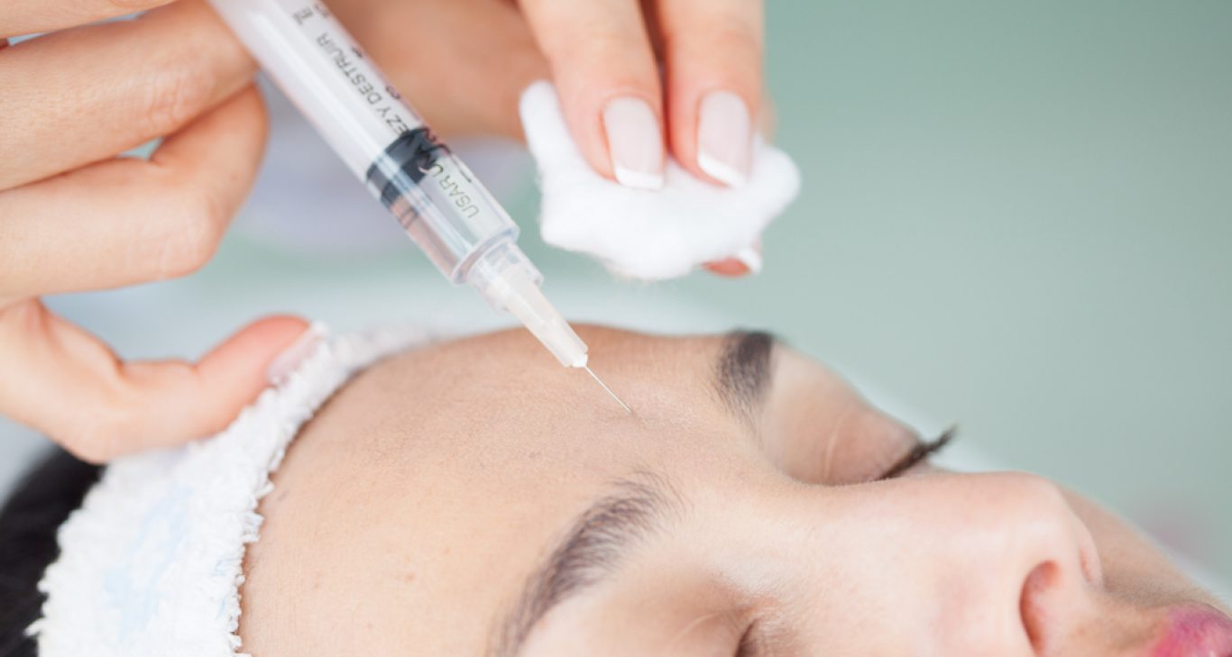 Tuy nhiên, giống như nhiều loại thuốc khác Daxxify cũng gây ra các phản ứng phụ.
