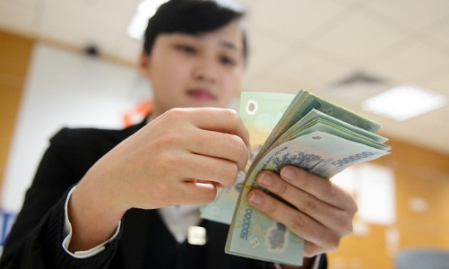 Ngân hàng Nhà nước hút ròng hơn 57.000 tỷ để điều tiết chênh lệch lãi suất USD và VND