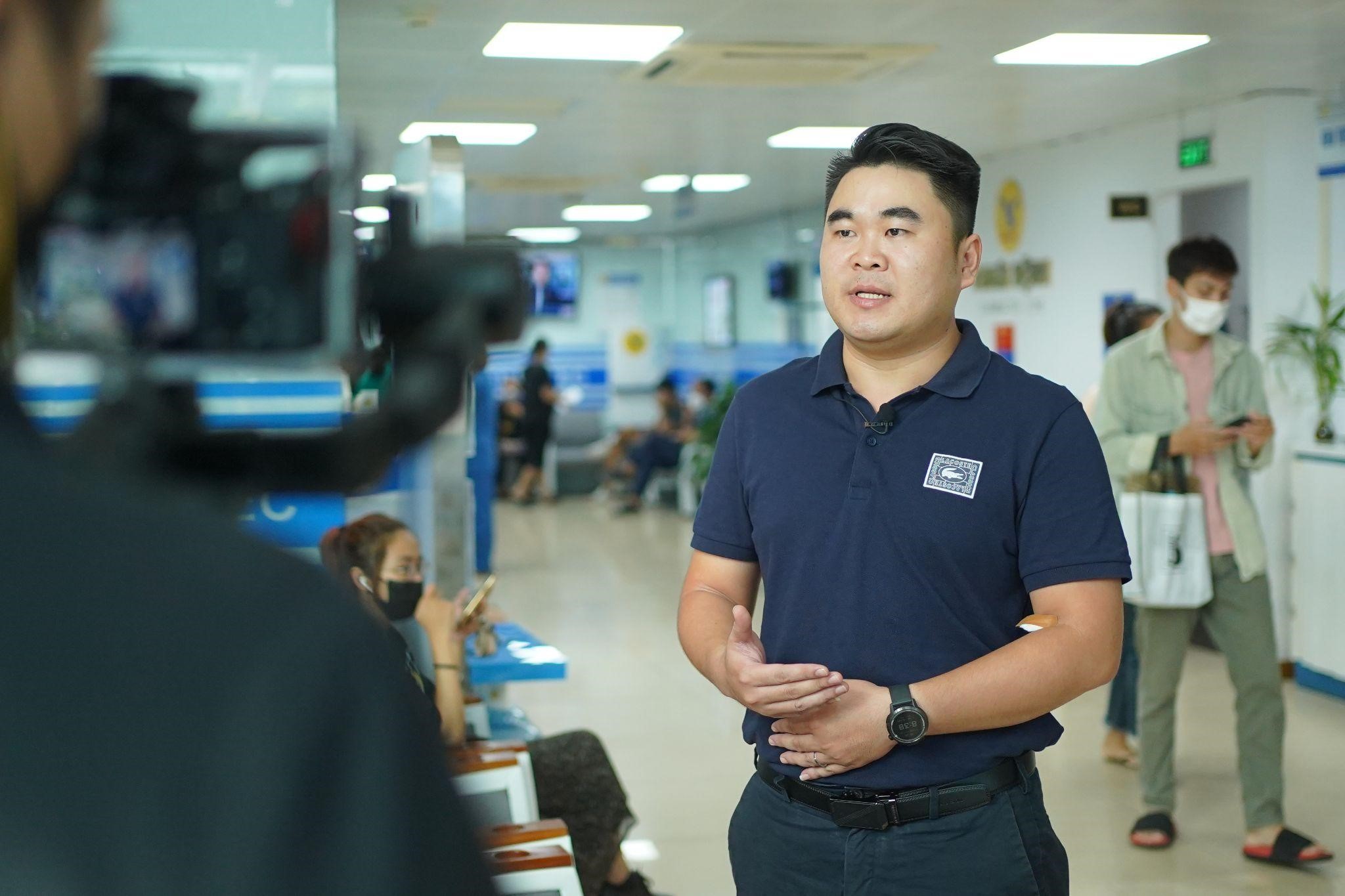 Anh Đoàn Đức Thiện, nhân viên Công ty Cổ phần Viễn thông FPT cho biết: “Tôi ấn tượng nhất ở đây là sự chuyên nghiệp. Từ hệ thống máy móc cho đến quy trình tiếp đón và khám, tất cả mọi khâu đều diễn ra theo một quy trình rất nhanh gọn, chuyên nghiệp và các bác sĩ cũng giàu kinh nghiệm với chuyên khoa của mình”.  