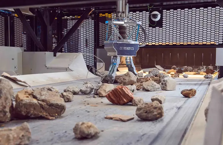 ZenRobotics c&oacute; thể ph&acirc;n loại c&aacute;c vật liệu kh&aacute;c nhau