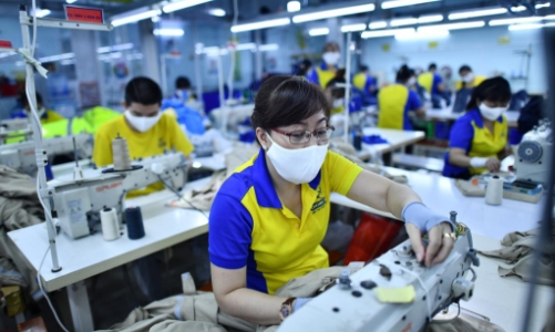 Doanh nghiệp dệt may nguy cơ lỗ lớn do áp lực tỷ giá và đơn hàng xuất khẩu giảm mạnh