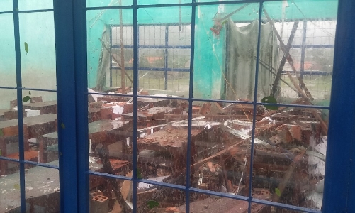 Bão Noru giảm cường độ, Đà Nẵng ghi nhận những thiệt hại đầu tiên 