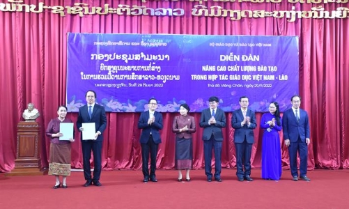 Đồng bộ giải pháp nâng cao chất lượng đào tạo lưu học sinh Lào