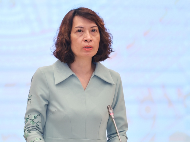 Thứ trưởng Bộ Y tế Nguyễn Thị Liên Hương. 