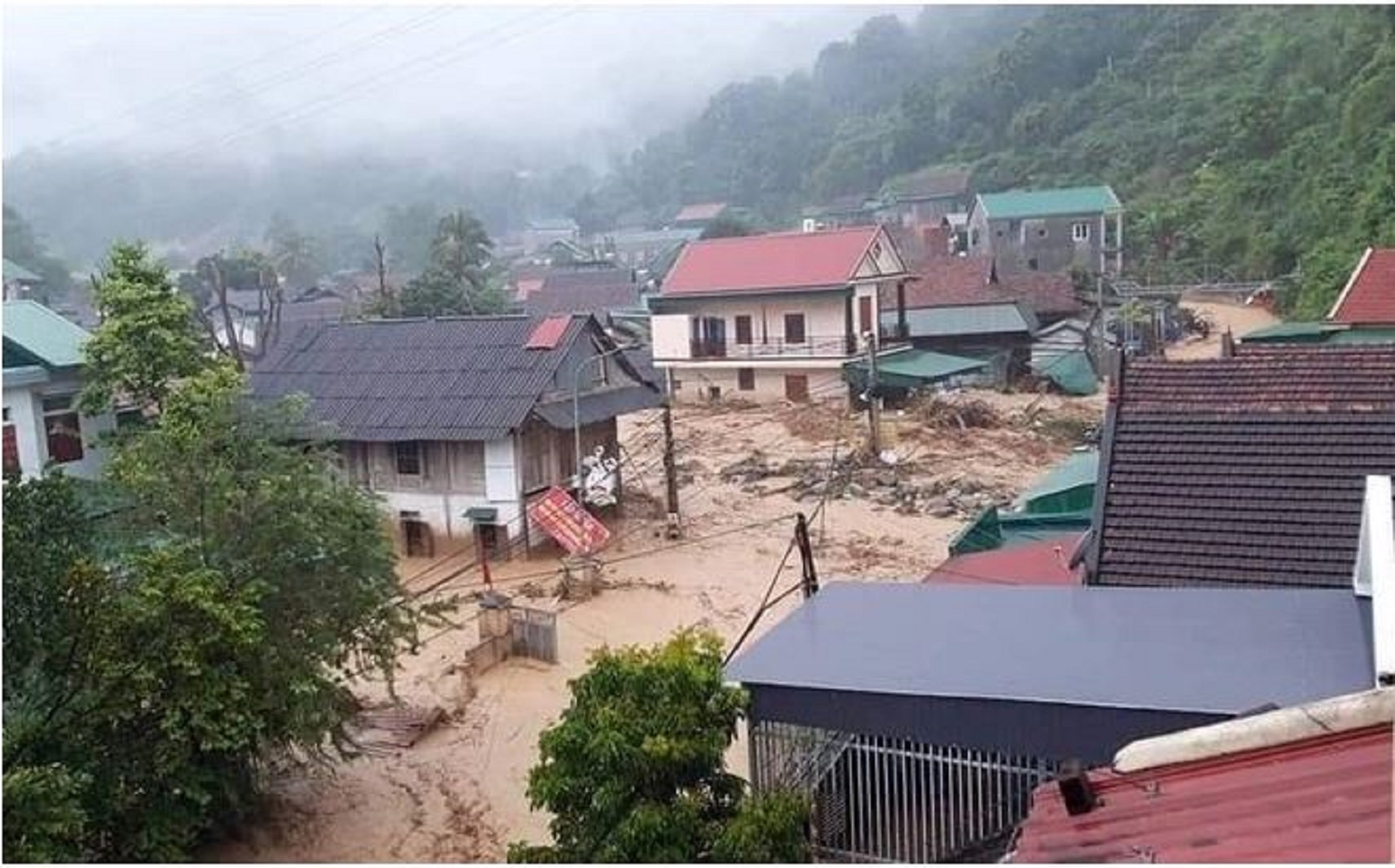 Lũ quét ở Kỳ Sơn, Nghệ An.