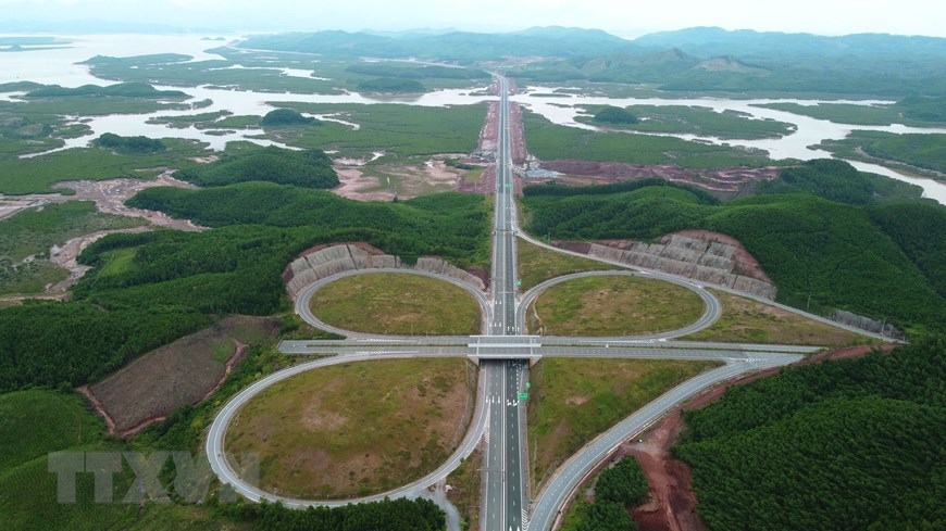 Cao tốc Vân Đồn Móng Cái vẫn chưa hoàn thiện hệ thống trạm dừng nghỉ