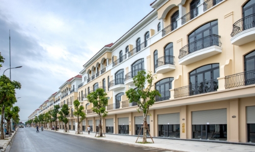 Vinhomes đã bàn giao gần 1.000 căn nhà tại Vinhomes Ocean Park 2 - The Empire