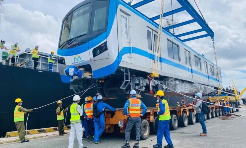 Hiện 17 đoàn tàu gồm 51 toa tàu metro số 1 được sản xuất tại Nhật Bản đã được nhập đủ về tập kết ở depot Long Bình (Thủ Đức, TP.HCM).
