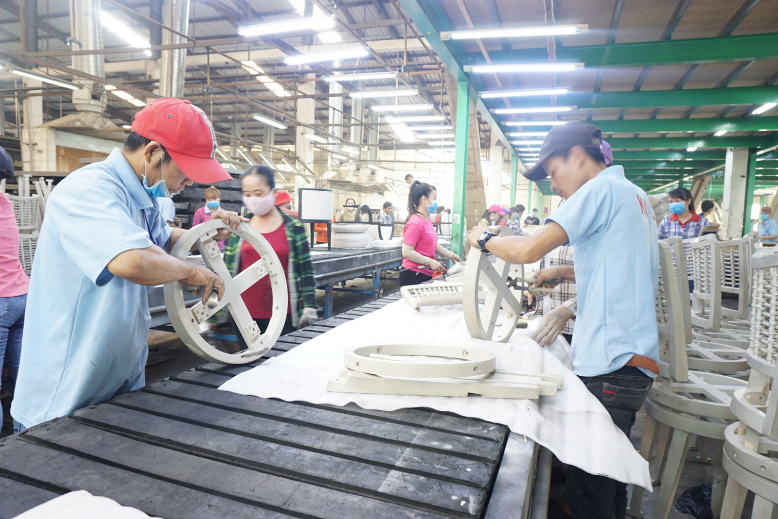 Nhiều công nhân tại Bình Dương không được đóng bảo hiểm xã hội theo đúng quy định