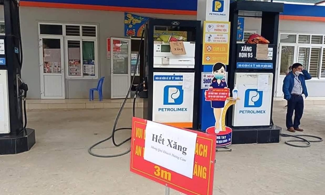 Nhiều cây xăng ở một số tỉnh thành đang có biểu hiện găm hàng