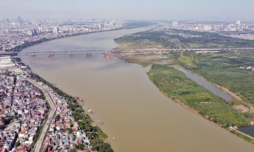 Áp lực khai thác, sử dụng bền vững nguồn nước lưu vực sông Hồng- Thái Bình