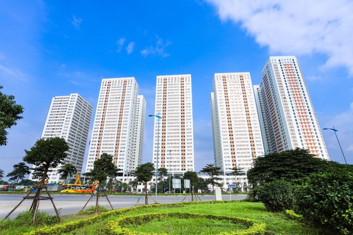 Eurowindow River Park nổi bật với vị trí đa kết nối.