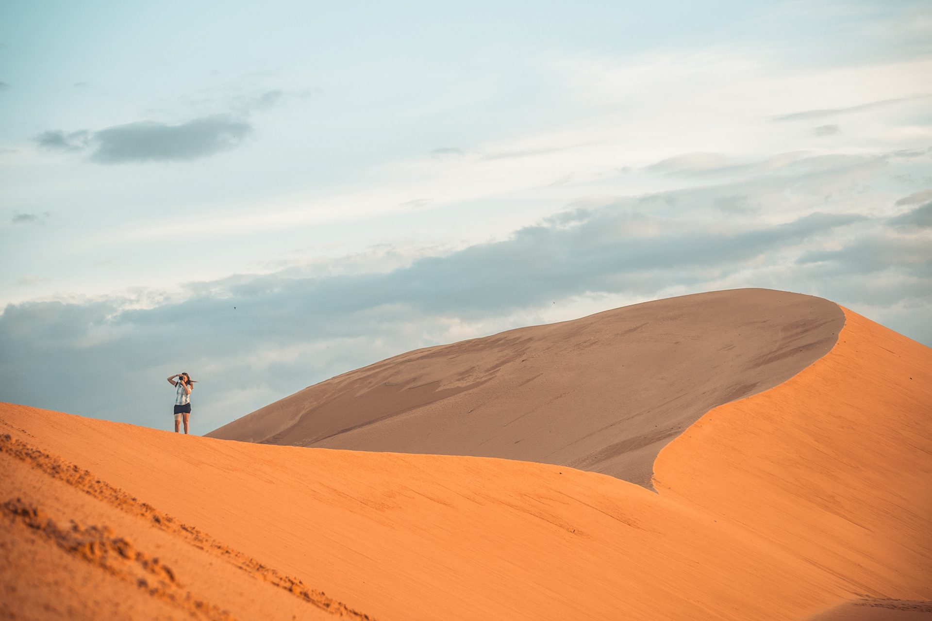 Đồi Hồng ở TP. Phan Thiết, một trong những điểm thu hút đông đảo du khách đến Bình Thuận.