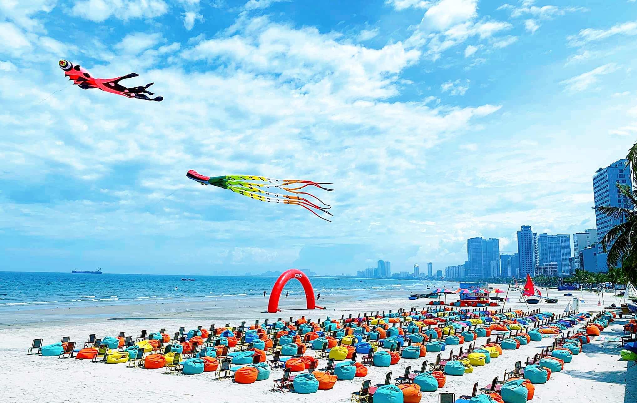 Lễ hội diều - một trong những sản phẩm thu hút khách du lịch