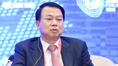 MoF to implement strategy to operate stock market stably