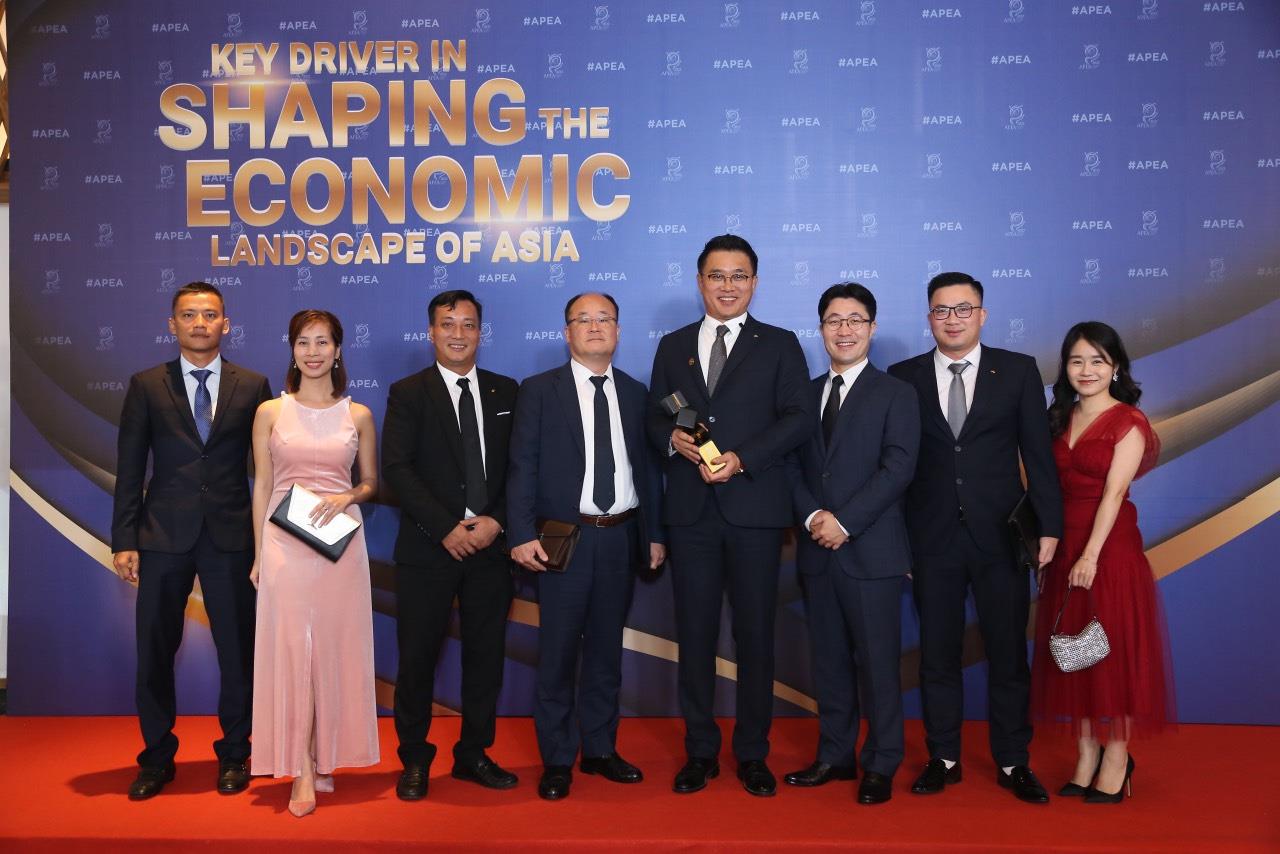 Công ty Cổ phần Chứng khoán KB Việt nam tham dự tại lễ trao giải.