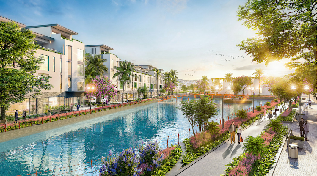 Diện t&iacute;ch mặt nước lớn, số lượng c&acirc;y xanh v&agrave; c&ocirc;ng vi&ecirc;n d&agrave;y đặc.