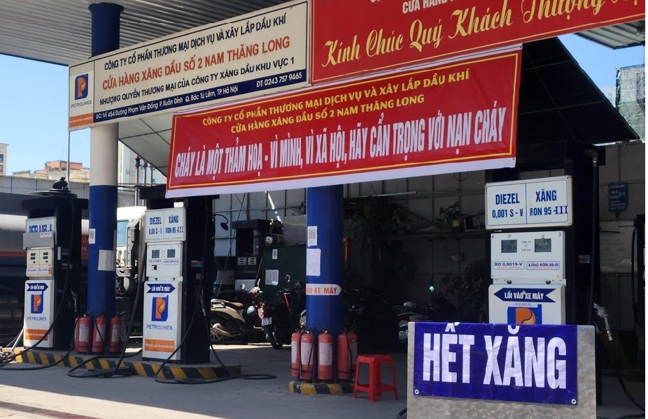 Dù 1 cửa hàng xăng dầu đóng cửa cũng là trách nhiệm của Bộ Công Thương và các bộ, ngành khác có liên quan.