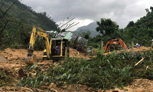 Khu vực Nam Trung Bộ và Tây Nguyên thiệt hại nặng nề do mưa lũ