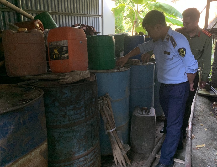 Tại thời điểm kiểm tra, tất cả các cơ sở trên đều không xuất trình được hóa đơn, chứng từ chứng minh tính hợp pháp của hàng hóa.