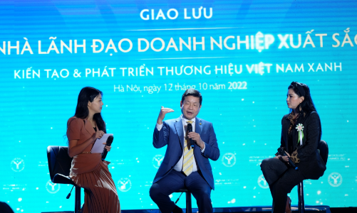 Ông Trương Gia Bình, bà Lê Hồng Thủy Tiên tham dự talkshow đặc biệt do VnEconomy tổ chức