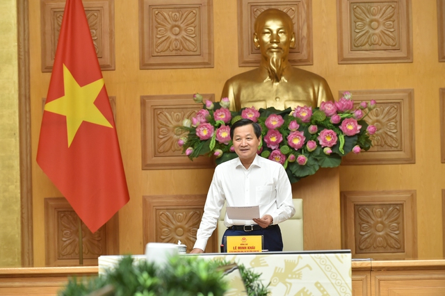 Phó Thủ tướng Lê Minh Khái chủ trì phiên họp. Ảnh: VGP.
