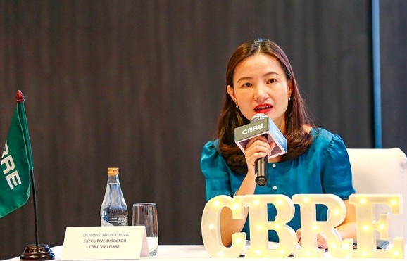 Bà Dương Thuỳ Dung, Trưởng Bộ phận Định giá, Nguyên Cứu thị trường và Tư vấn Phát triển của CBRE Việt Nam: 