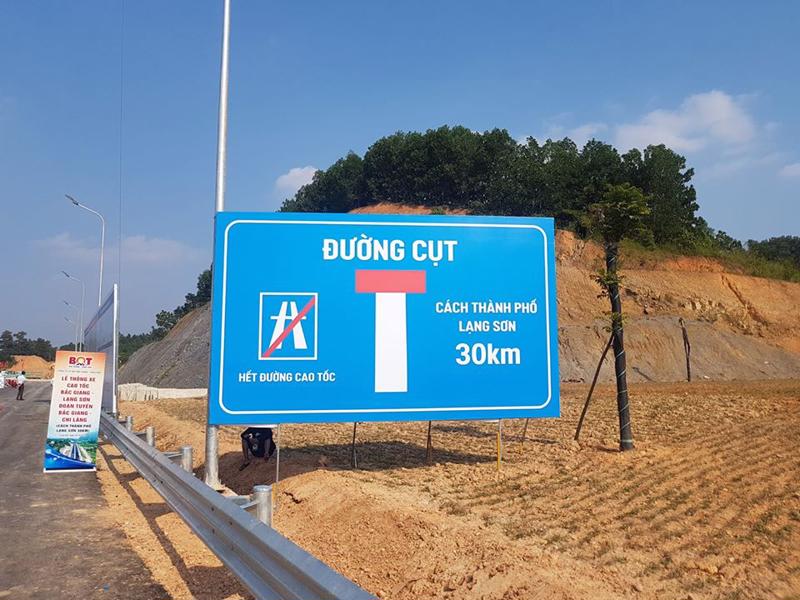 Do nhà đầu tư và các ngân hàng tài trợ gặp khó khăn về nguồn vốn nên cao tốc​ Hữu Nghị - Chi Lăng tạm dừng từ năm 2019 đến nay.