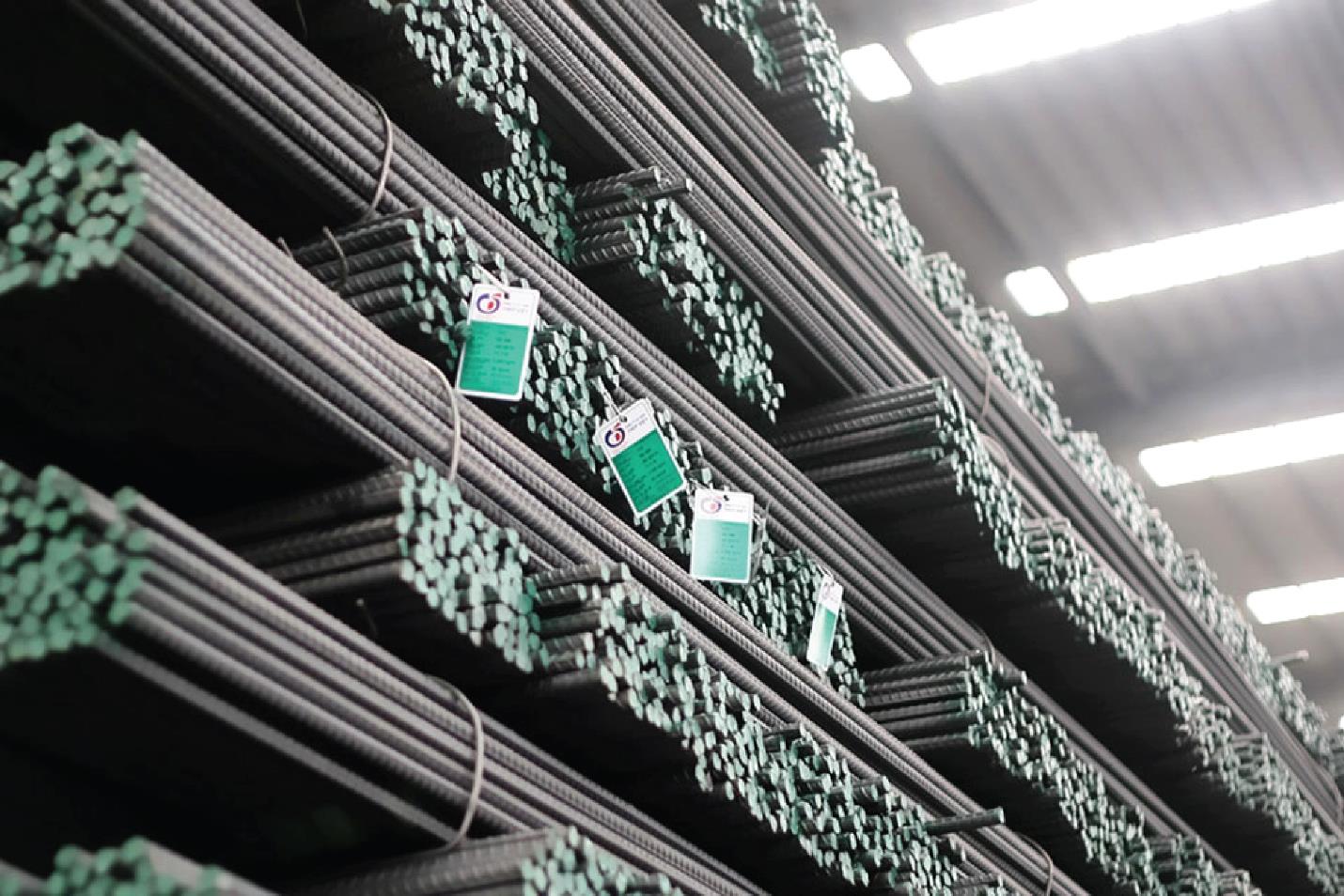 Th&eacute;p Pomina chọn phương &aacute;n tối ưu chi ph&iacute; sản xuất để c&ocirc;ng suất đạt mức tối đa (Ảnh: Th&eacute;p Pomina).