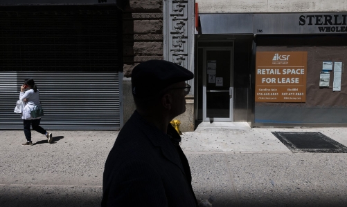 Giới chuyên gia: “Fed có thể bắt đầu cắt giảm lãi suất từ cuối 2023”