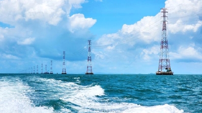 Transmission line put into operation on Phu Quoc Island