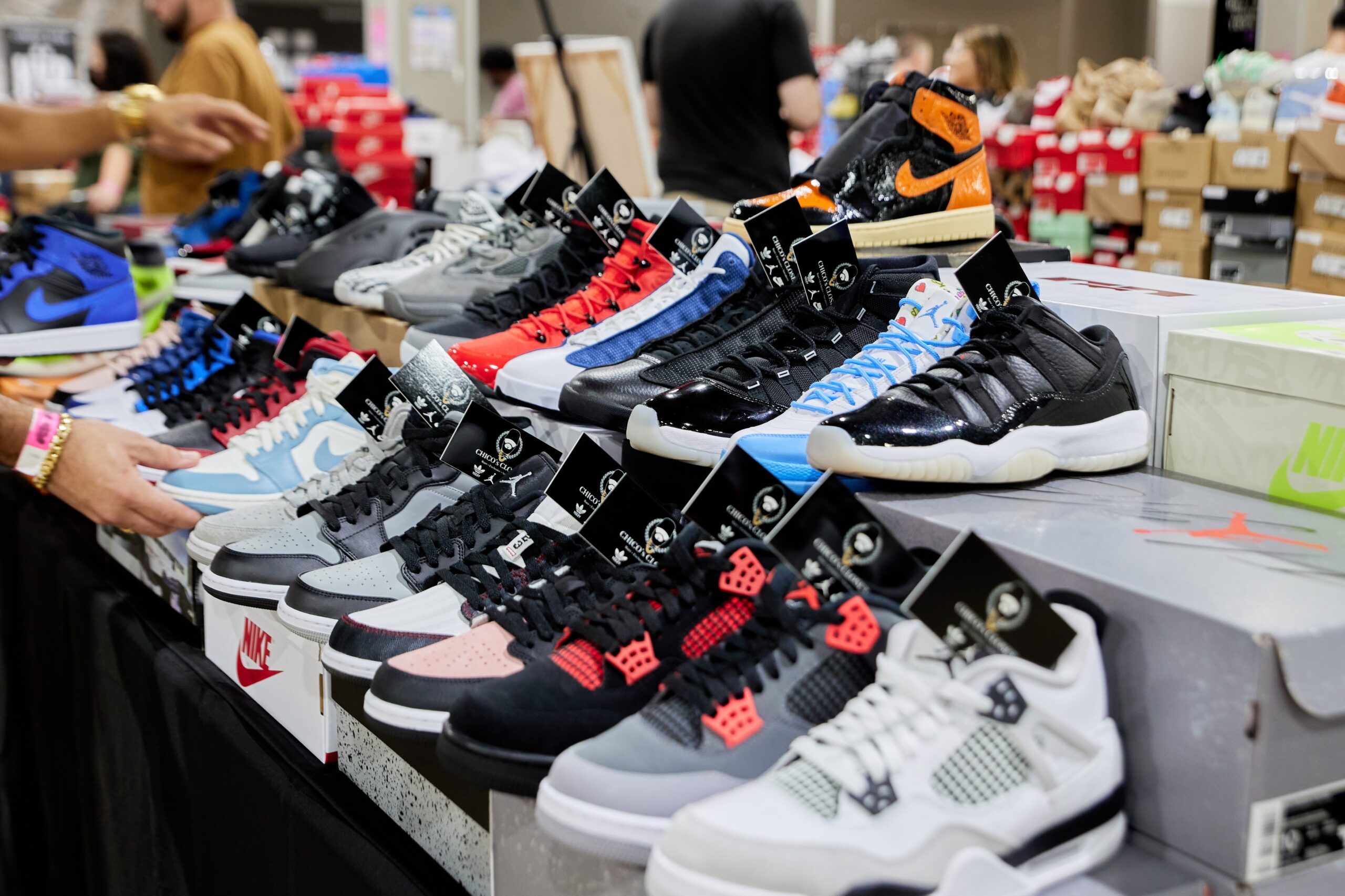 Năm ngoái, Nike đã từng cảnh báo sẽ giới hạn số lượng giày thể thao, nhất là với phiên bản giới hạn.