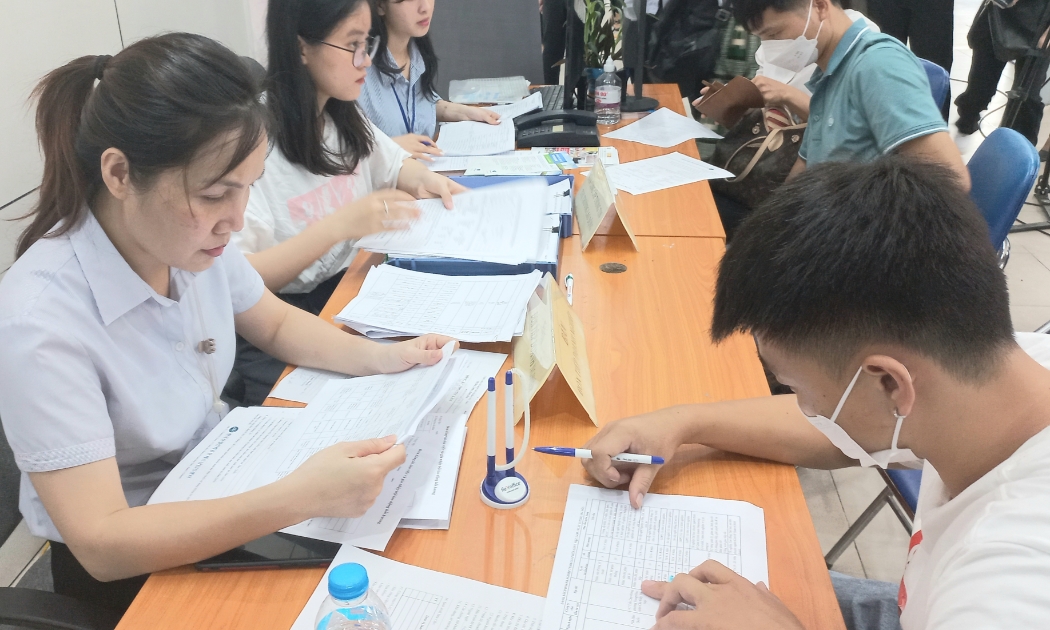 Tuyển dụng lao động tại Hà Nội. Ảnh - N.Dương.