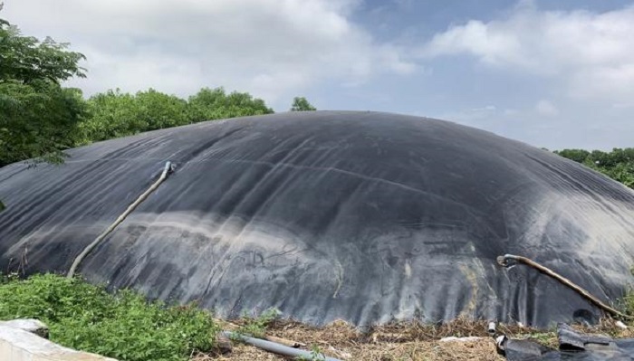 Một hầm kh&iacute; sinh học xử l&yacute; chất thải chăn nu&ocirc;i.