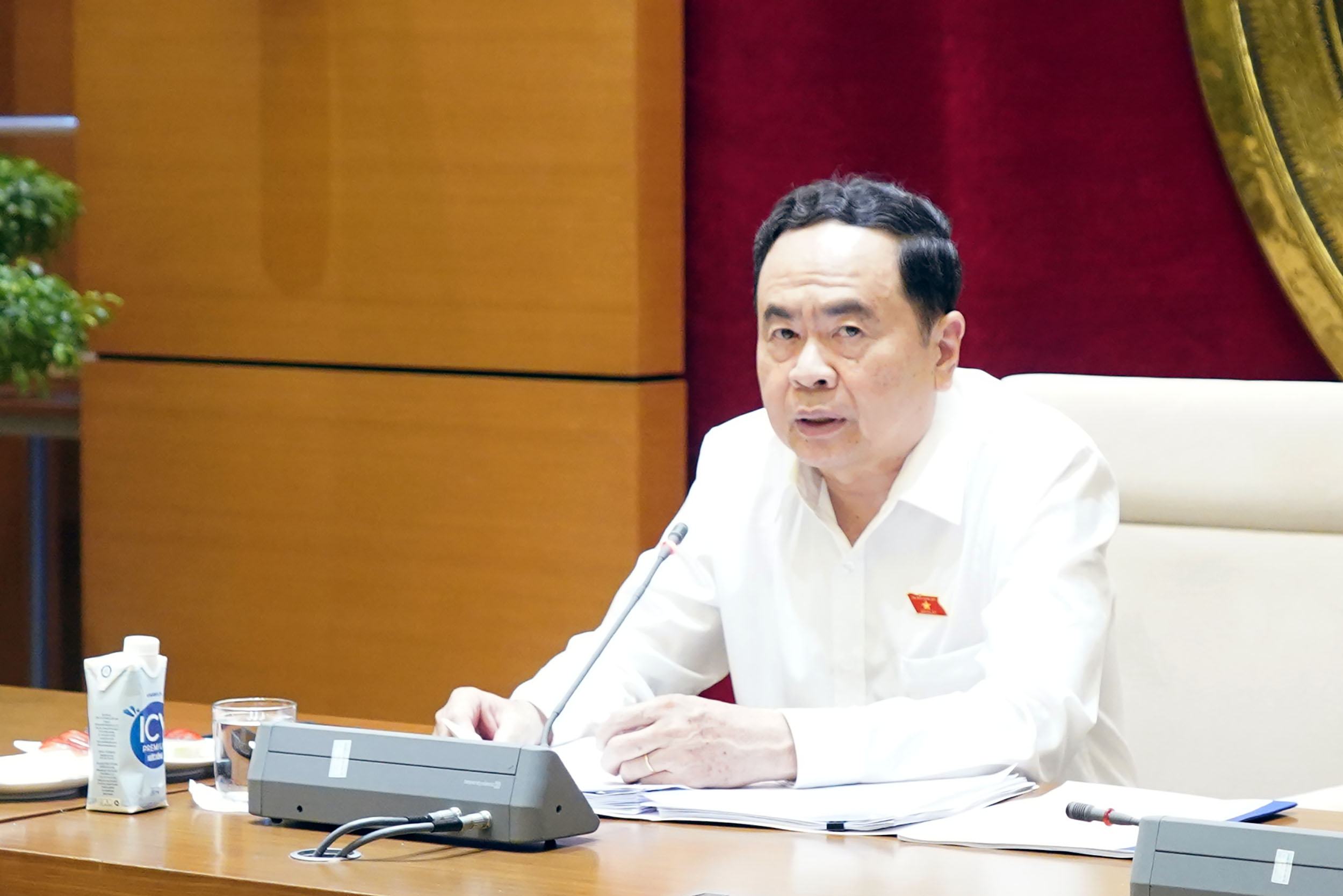 Ủy viên Bộ Chính trị, Phó Chủ tịch Thường trực Quốc hội Trần Thanh Mẫn chủ trì phiên họp