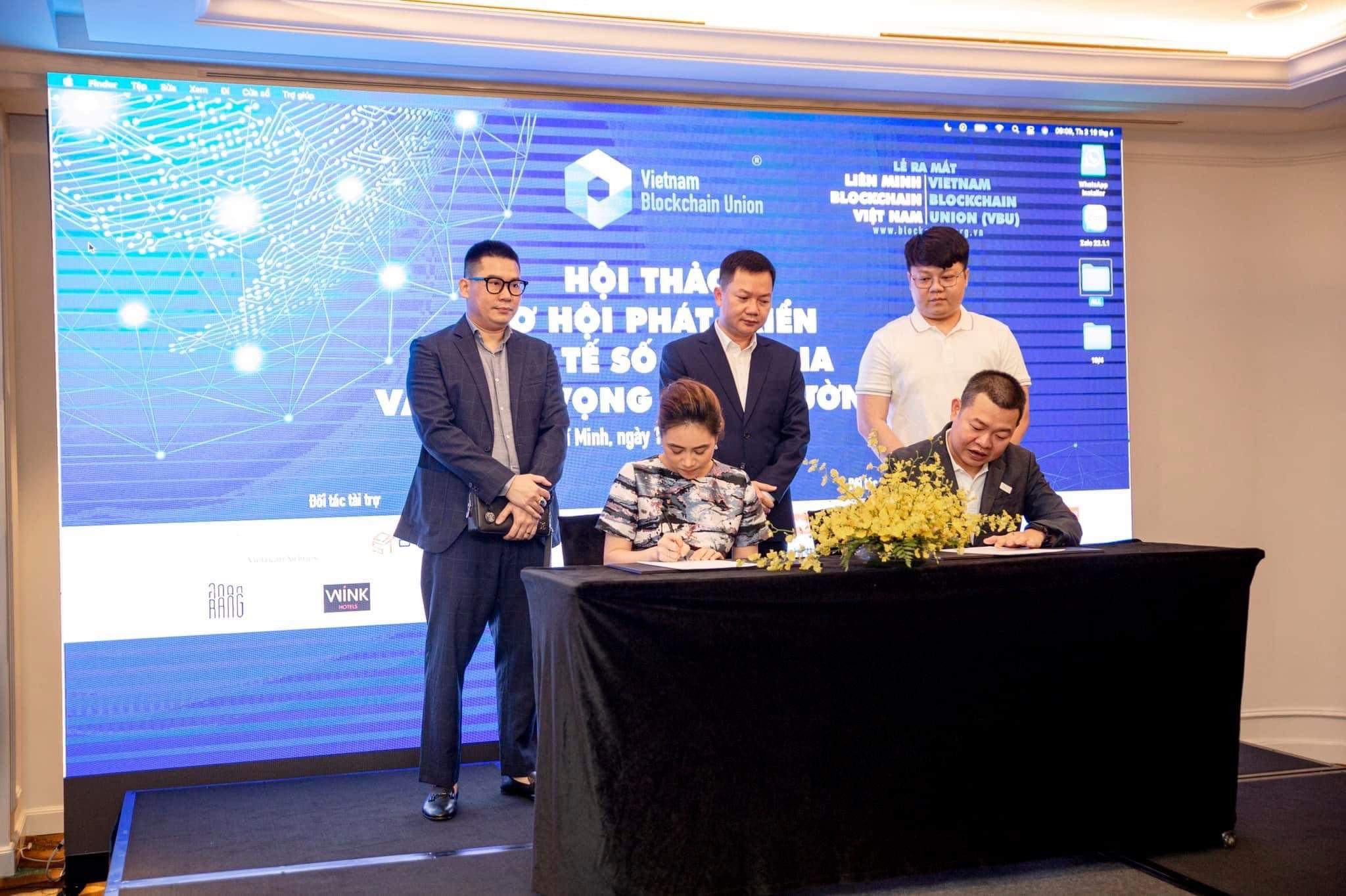 Lễ ra mắt Li&ecirc;n minh Blockchain Việt Nam.