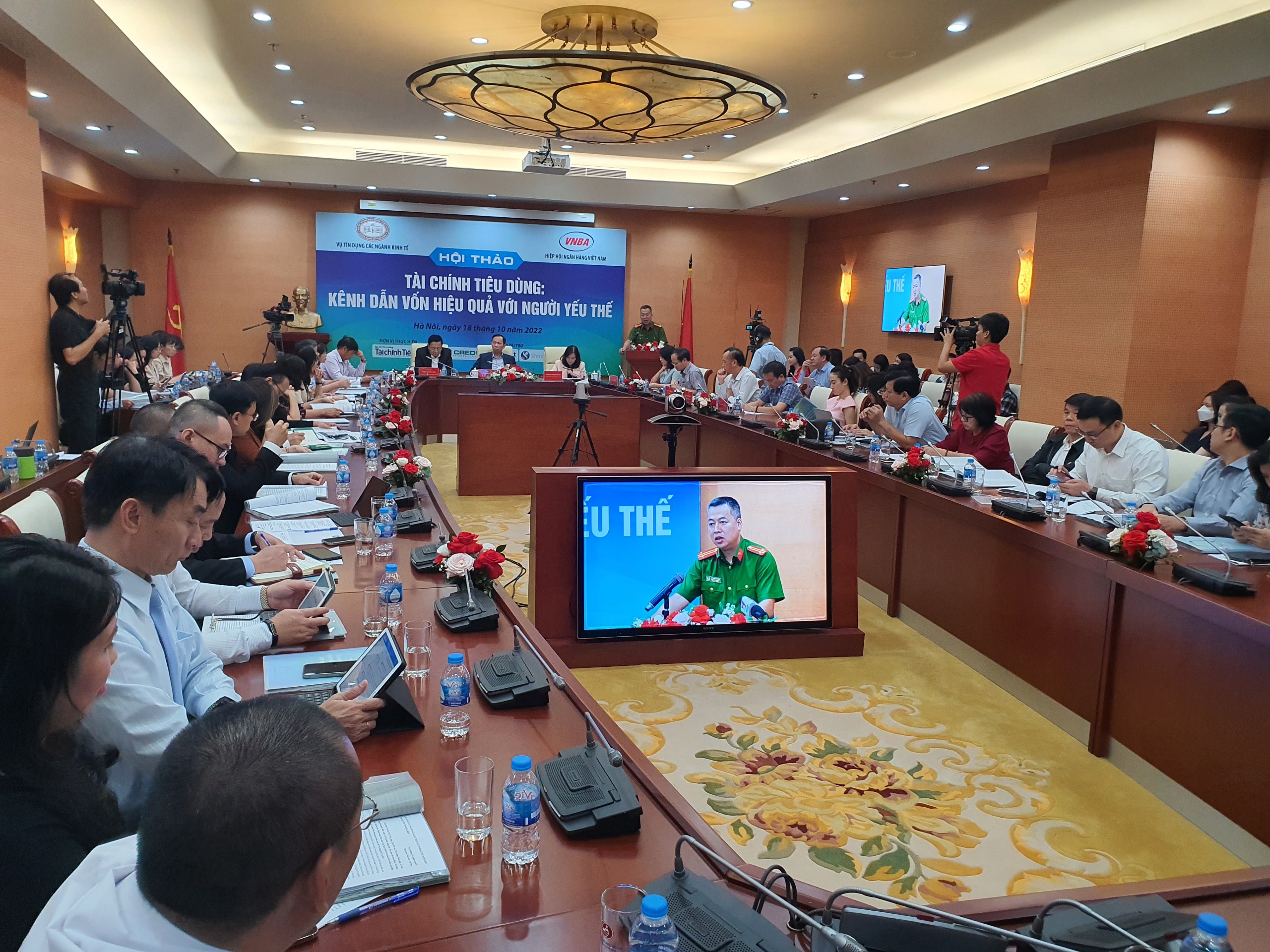 Toàn cảnh hội thảo